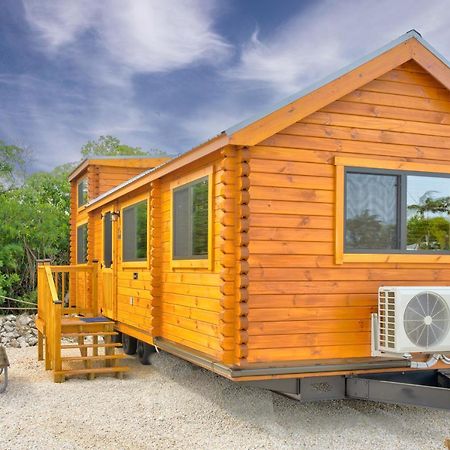 Cabins At Bonefish Bay Маратон Екстер'єр фото