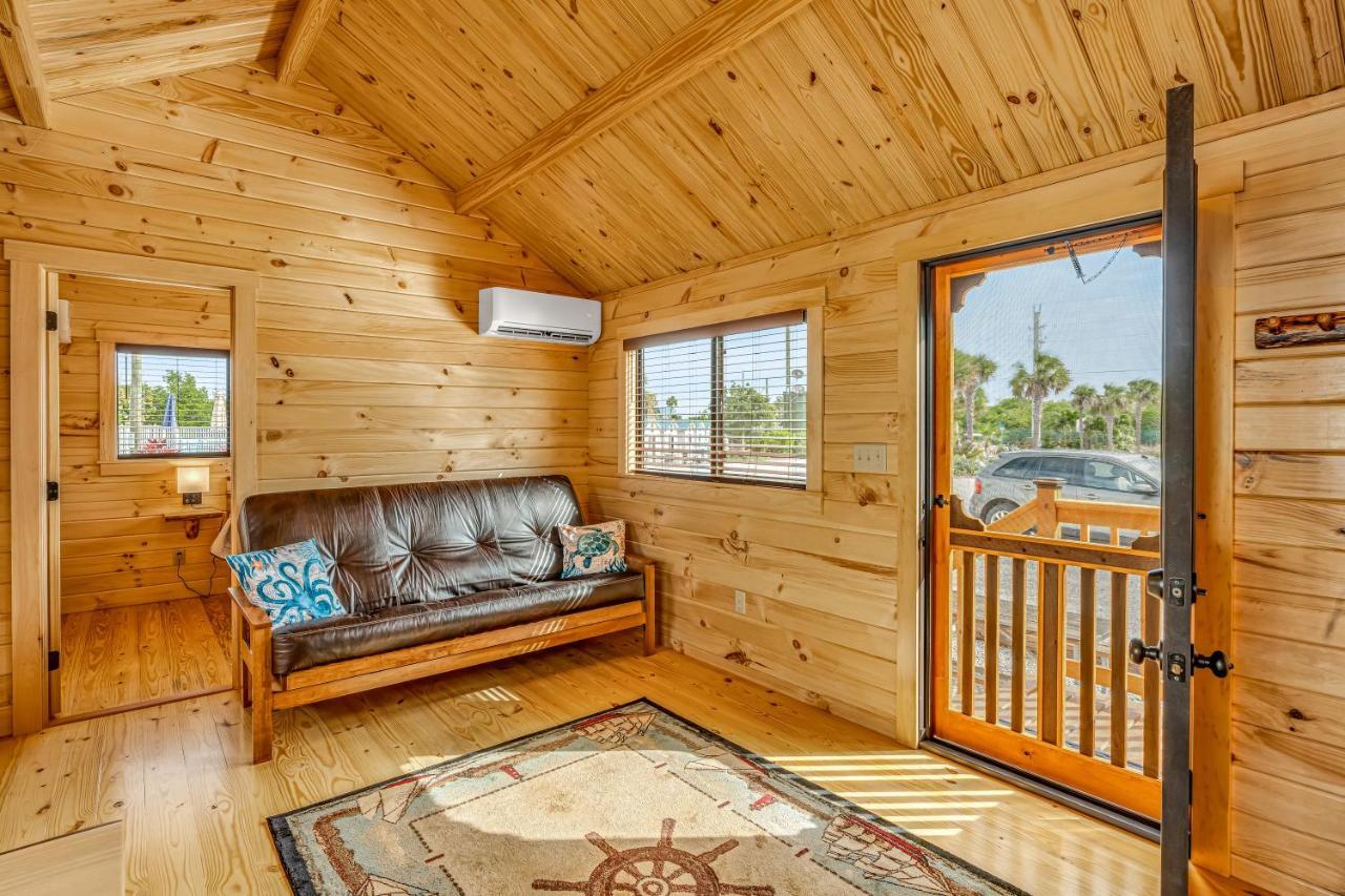 Cabins At Bonefish Bay Маратон Екстер'єр фото