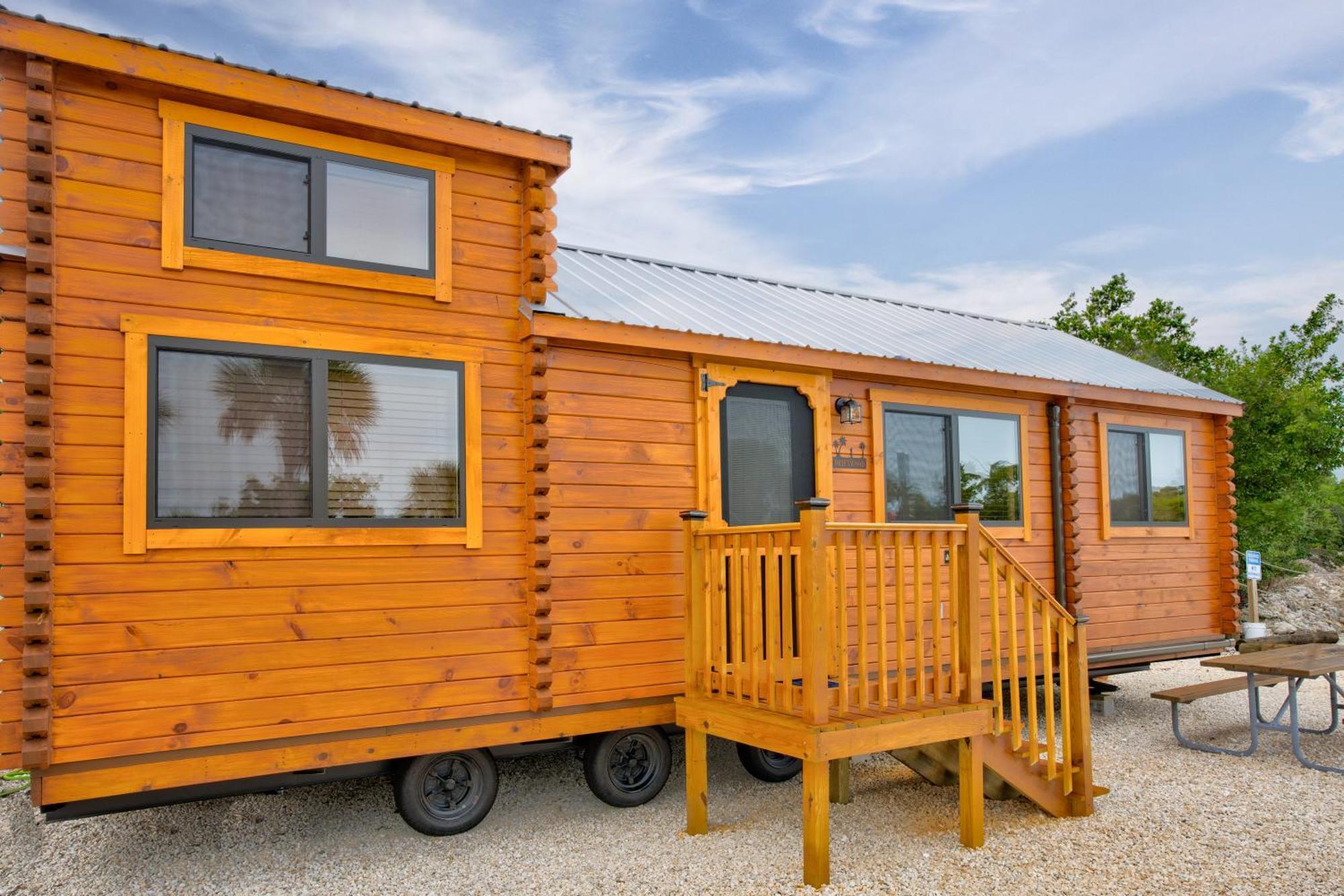 Cabins At Bonefish Bay Маратон Екстер'єр фото